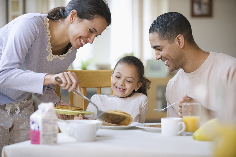 prevention, treatment and tips for morning breath - colgate au